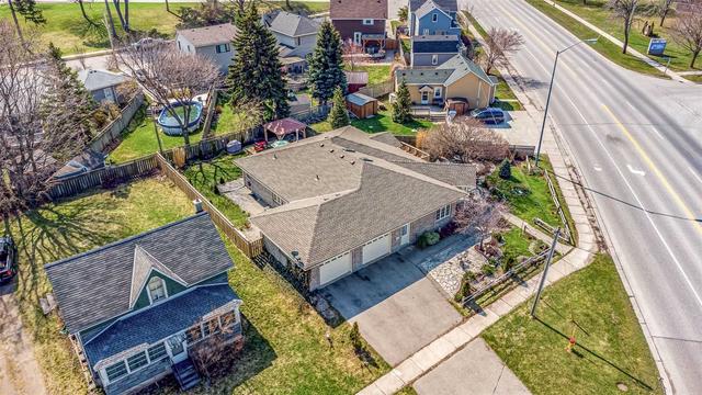80 Gloucester Terr, House detached with 3 bedrooms, 4 bathrooms and 6 parking in Goderich ON | Image 34
