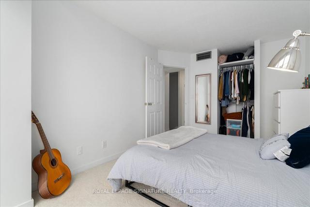 ph1212 - 222 The Esplanade, Condo with 2 bedrooms, 2 bathrooms and 0 parking in Toronto ON | Image 7