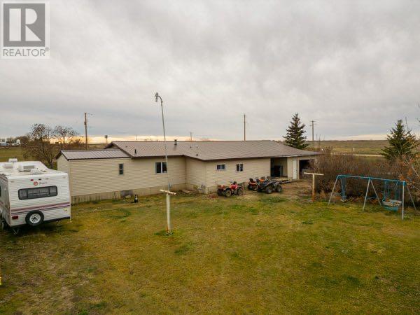 151047 Range Road 171, House other with 5 bedrooms, 2 bathrooms and null parking in Taber MD AB | Image 2