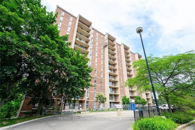 205 - 1968 Main St W, Condo with 3 bedrooms, 2 bathrooms and 1 parking in Hamilton ON | Image 27