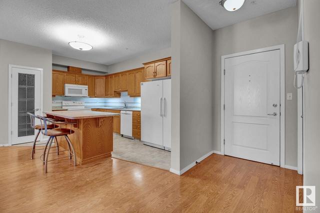 401 - 12111 51 Av Nw, Condo with 2 bedrooms, 2 bathrooms and 1 parking in Edmonton AB | Image 7