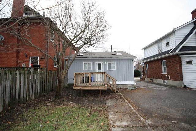 148 Prince St, House detached with 2 bedrooms, 1 bathrooms and 2 parking in Oshawa ON | Image 16