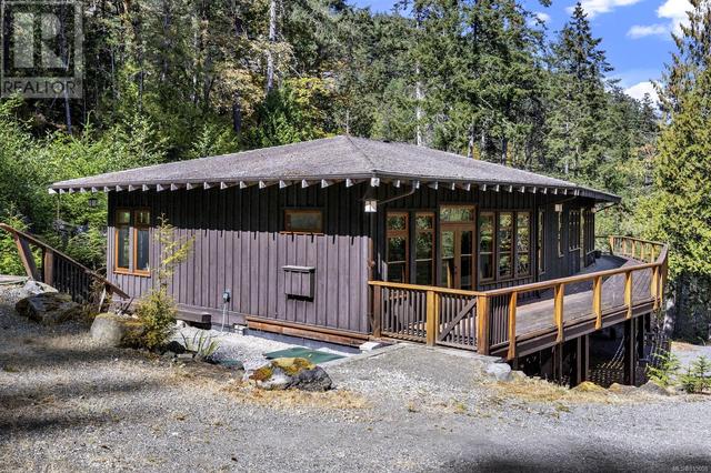 5880 Genoa Bay Rd, House detached with 3 bedrooms, 3 bathrooms and 2 parking in North Cowichan BC | Image 30