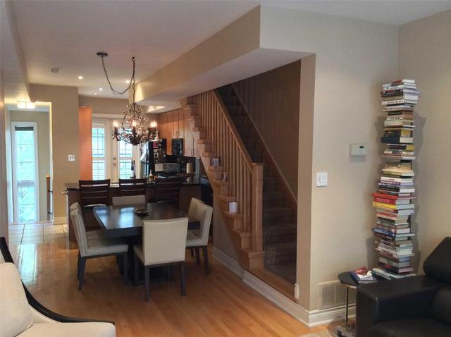 Th 23 - 1 Baxter St, Townhouse with 2 bedrooms, 2 bathrooms and 1 parking in Toronto ON | Image 4