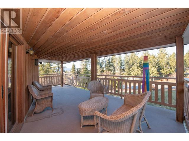 3975 Todd Road, House detached with 4 bedrooms, 2 bathrooms and 10 parking in Kelowna BC | Image 21