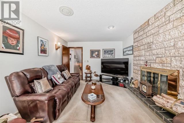 5408 60 Street, House detached with 4 bedrooms, 3 bathrooms and 3 parking in Ponoka AB | Image 14