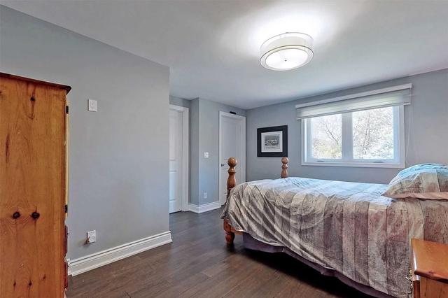 18 Friar Tuck Rd, House semidetached with 3 bedrooms, 2 bathrooms and 4 parking in Markham ON | Image 8
