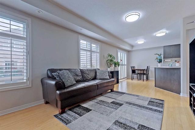 2177 Bur Oak Ave, Townhouse with 2 bedrooms, 3 bathrooms and 2 parking in Markham ON | Image 35