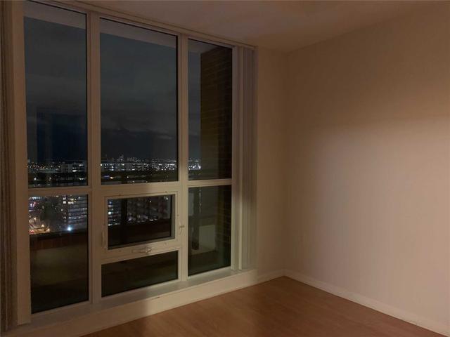 1810 - 830 Lawrence Ave W, Condo with 1 bedrooms, 1 bathrooms and 1 parking in Toronto ON | Image 2