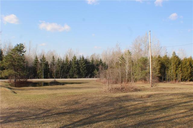 17150 Sand Road, House detached with 2 bedrooms, 1 bathrooms and 10 parking in North Stormont ON | Image 13