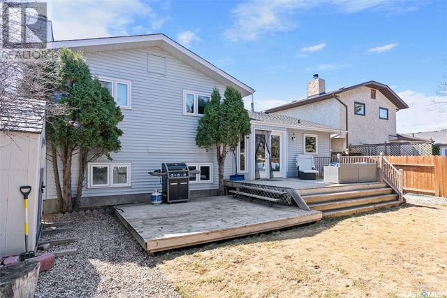 663 Brightsand Crescent, House detached with 4 bedrooms, 3 bathrooms and null parking in Saskatoon SK | Image 6