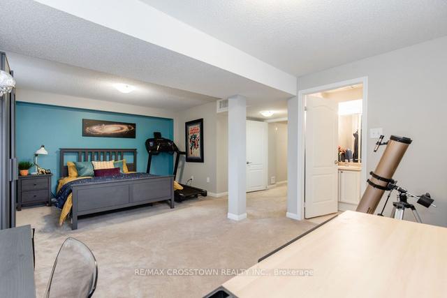 23 Diana Way, House attached with 3 bedrooms, 4 bathrooms and 3 parking in Barrie ON | Image 21