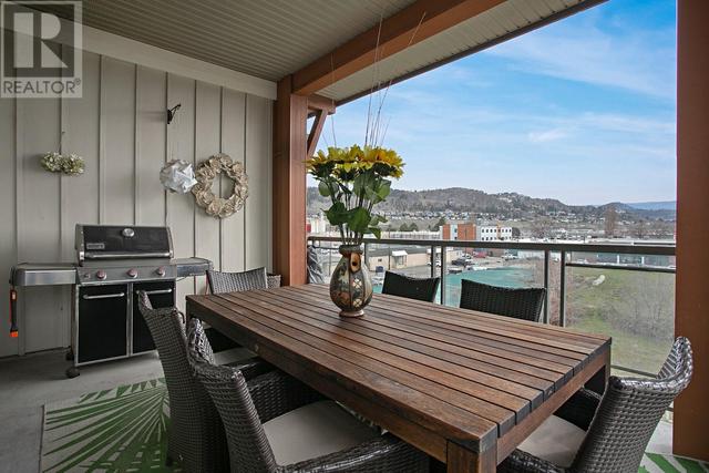 412 - 1093 Sunset Drive, Condo with 3 bedrooms, 2 bathrooms and 1 parking in Kelowna BC | Image 23