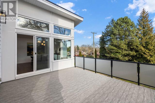 4041 Eagle Rock Hts, House detached with 4 bedrooms, 4 bathrooms and 2 parking in Saanich BC | Image 18