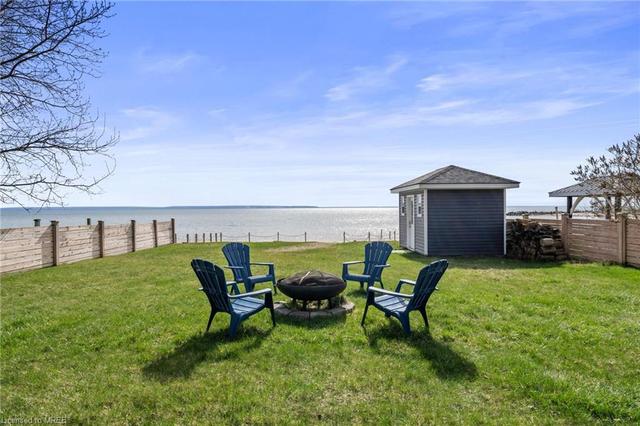 10 Tiny Beaches Beach S, House detached with 5 bedrooms, 1 bathrooms and 4 parking in Tiny ON | Image 32