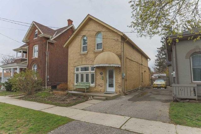 107 East Ave, House detached with 3 bedrooms, 2 bathrooms and 3 parking in Brantford ON | Image 20