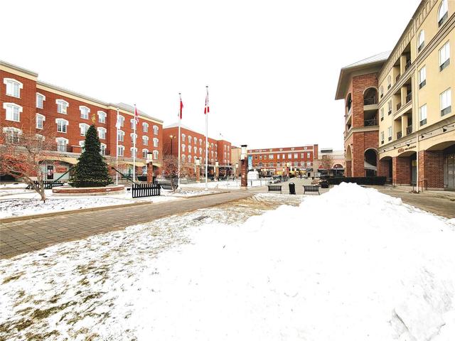 302 - 150 Colborne St, Condo with 2 bedrooms, 1 bathrooms and 0 parking in Brantford ON | Image 1