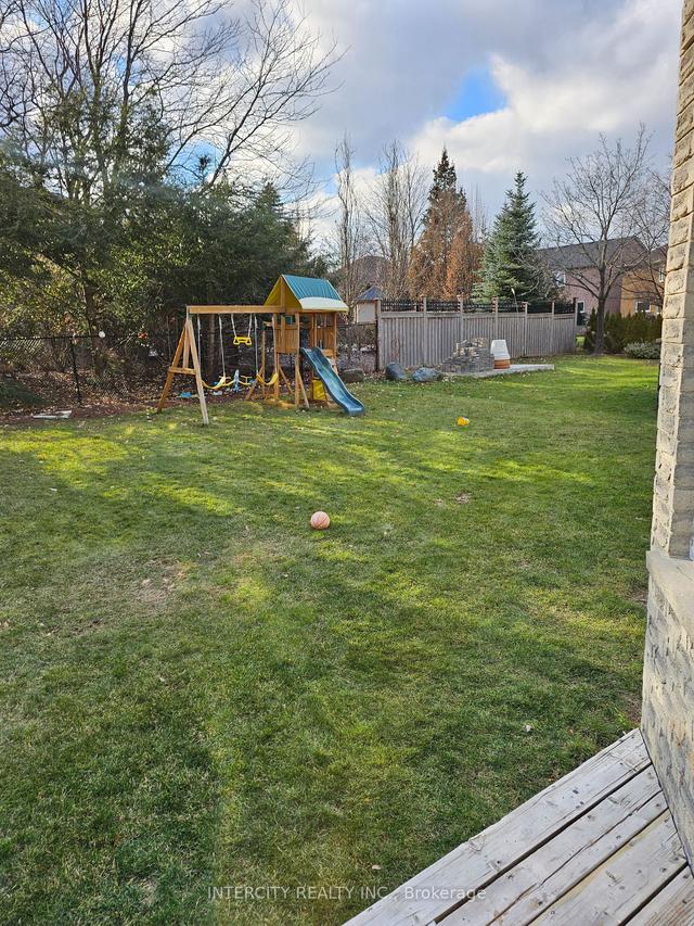 5396 Glen Erin Dr, House detached with 4 bedrooms, 3 bathrooms and 6 parking in Mississauga ON | Image 14