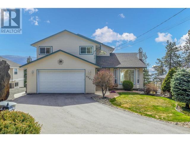 6267 Thompson Drive, House detached with 4 bedrooms, 3 bathrooms and 8 parking in Peachland BC | Image 2
