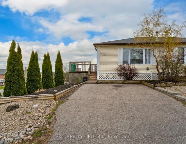 105 Towerhill Rd, House semidetached with 0 bedrooms, 2 bathrooms and 2 parking in Peterborough ON | Image 1