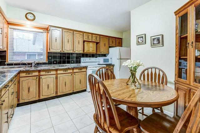 5 Cardigan Rd, House detached with 3 bedrooms, 2 bathrooms and 3 parking in Toronto ON | Image 17