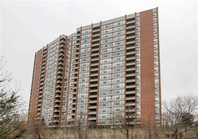 1101 - 2365 Kennedy Rd, Condo with 2 bedrooms, 2 bathrooms and 1 parking in Toronto ON | Image 1