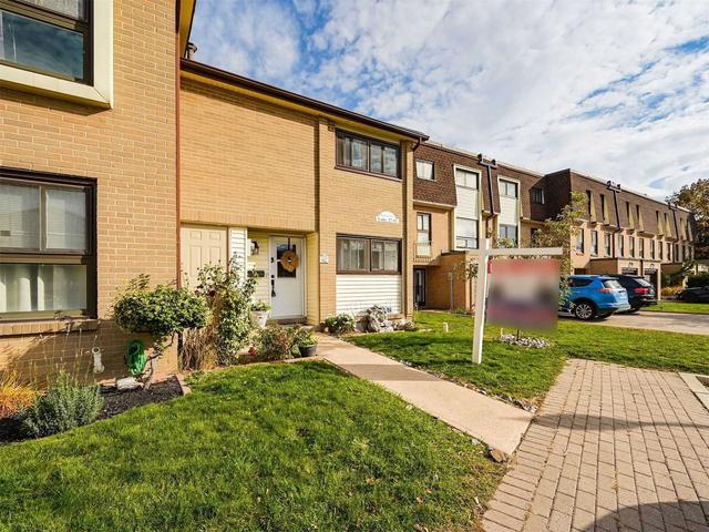 62 - 46 Dearbourne Blvd, Townhouse with 3 bedrooms, 2 bathrooms and 1 parking in Brampton ON | Image 12