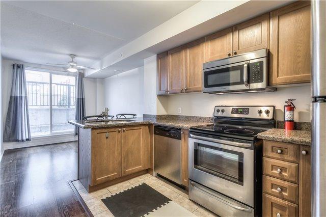 102 - 15 Strangford Lane, Townhouse with 2 bedrooms, 2 bathrooms and null parking in Toronto ON | Image 9