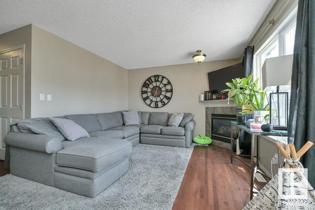2349 Lemieux Place Pl Nw, House semidetached with 4 bedrooms, 2 bathrooms and 4 parking in Edmonton AB | Image 6