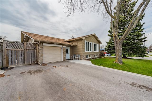 365 Bartley Bull Pkwy, House detached with 3 bedrooms, 2 bathrooms and 4 parking in Brampton ON | Image 2