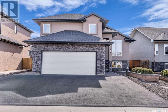 551 Rempel Manor, House detached with 4 bedrooms, 3 bathrooms and null parking in Saskatoon SK | Image 2