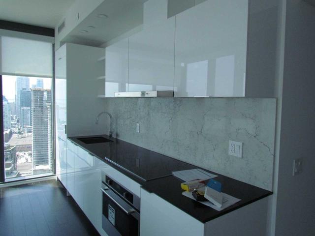 4006 - 16 Bonnycastle St, Condo with 2 bedrooms, 2 bathrooms and 1 parking in Toronto ON | Image 4