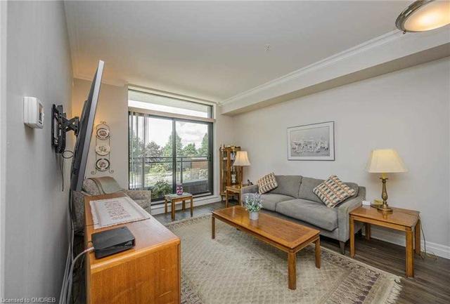 211 - 3290 New St, Condo with 1 bedrooms, 2 bathrooms and 1 parking in Burlington ON | Image 11