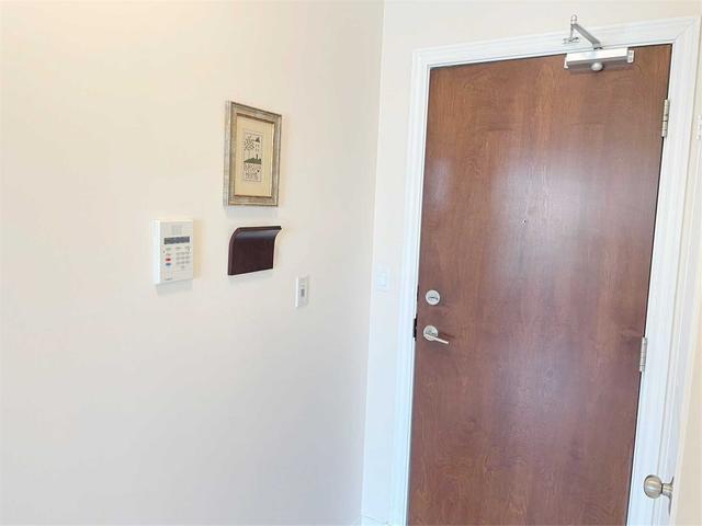 1d - 6 Rosebank Dr, Condo with 1 bedrooms, 1 bathrooms and 1 parking in Toronto ON | Image 34