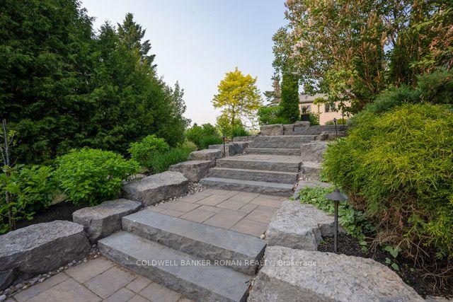 18 Greenwood Cres, House detached with 4 bedrooms, 4 bathrooms and 10 parking in East Garafraxa ON | Image 18