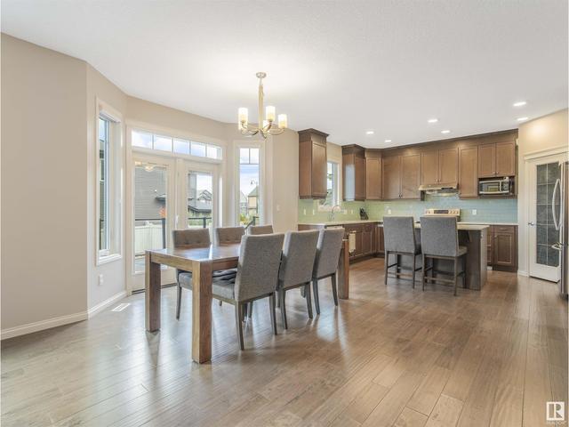 7447 Colonel Mewburn Rd Nw, House detached with 4 bedrooms, 3 bathrooms and 4 parking in Edmonton AB | Image 12