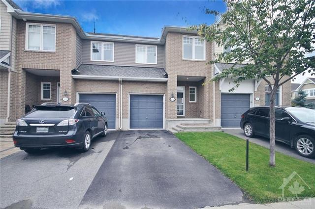 2443 Regatta Avenue, Townhouse with 3 bedrooms, 3 bathrooms and 2 parking in Ottawa ON | Card Image