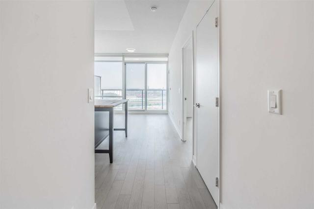 s906 - 120 Bayview Ave, Condo with 1 bedrooms, 1 bathrooms and 0 parking in Toronto ON | Image 16