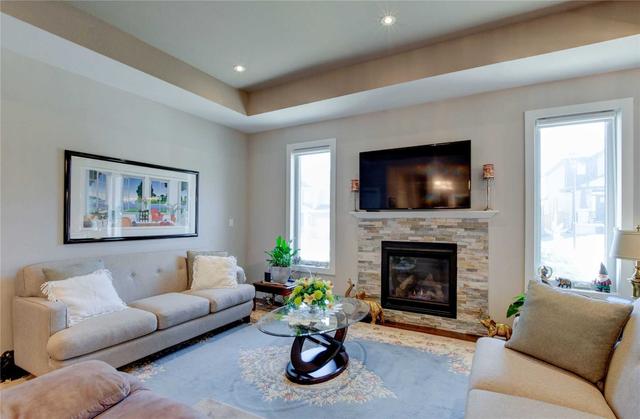 2404 Seven Oaks Rdge, House detached with 2 bedrooms, 3 bathrooms and 6 parking in London ON | Image 4