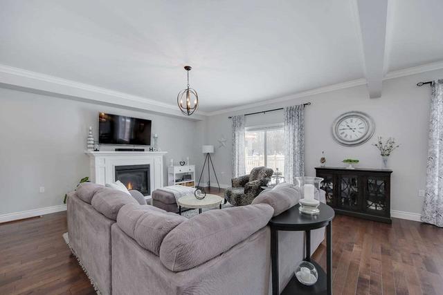 16 Lowry Crt, House detached with 4 bedrooms, 3 bathrooms and 6 parking in Barrie ON | Image 17