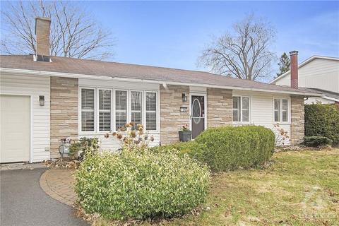 120 Balbair Road, House detached with 4 bedrooms, 2 bathrooms and 4 parking in Ottawa ON | Card Image