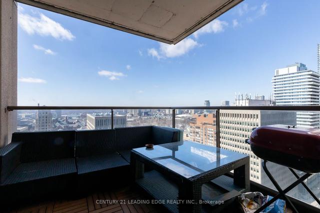 2601 - 909 Bay St, Condo with 2 bedrooms, 2 bathrooms and 1 parking in Toronto ON | Image 2