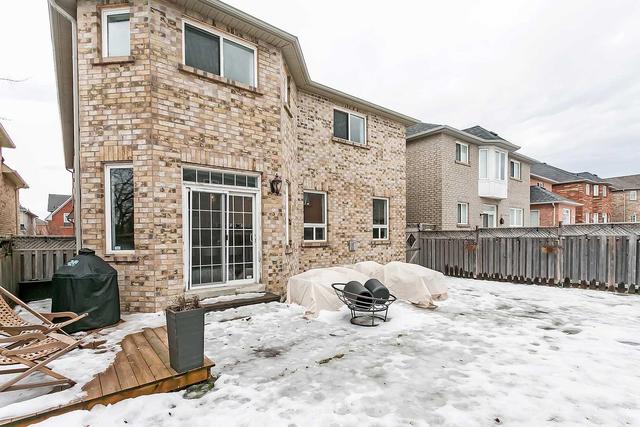2243 Whistling Springs Cres, House detached with 5 bedrooms, 5 bathrooms and 2 parking in Oakville ON | Image 20