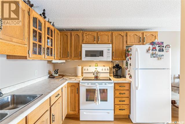106 - 42 27th Street E, Condo with 2 bedrooms, 1 bathrooms and null parking in Prince Albert SK | Image 9