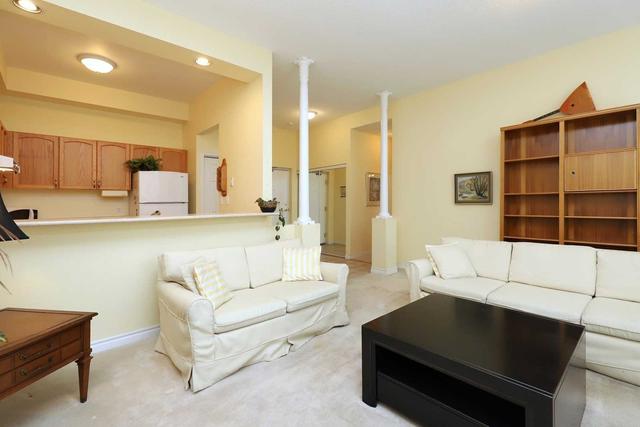 211 - 262 Dundas St E, Condo with 2 bedrooms, 2 bathrooms and 2 parking in Hamilton ON | Image 7