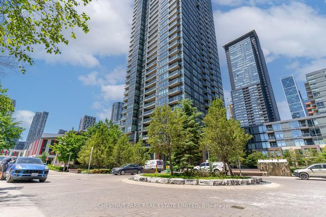 108 - 15 Brunel Crt, Condo with 1 bedrooms, 1 bathrooms and 1 parking in Toronto ON | Image 1