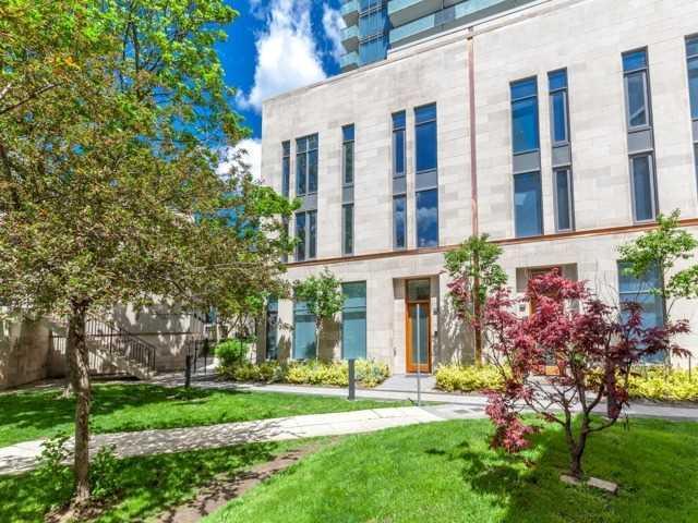 Th05 - 63 St Mary St, Townhouse with 3 bedrooms, 4 bathrooms and 2 parking in Toronto ON | Image 1
