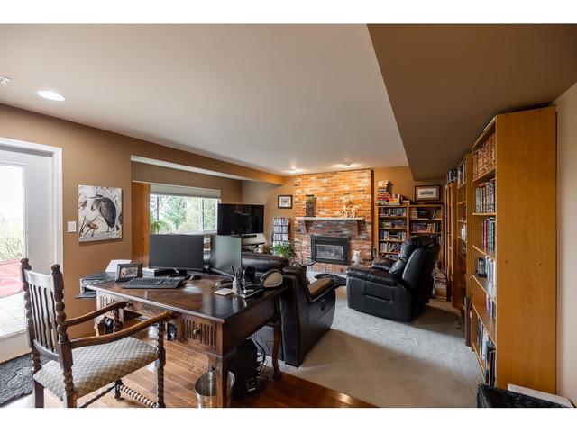 5231 234 Street, House detached with 4 bedrooms, 2 bathrooms and 6 parking in Langley BC | Image 21