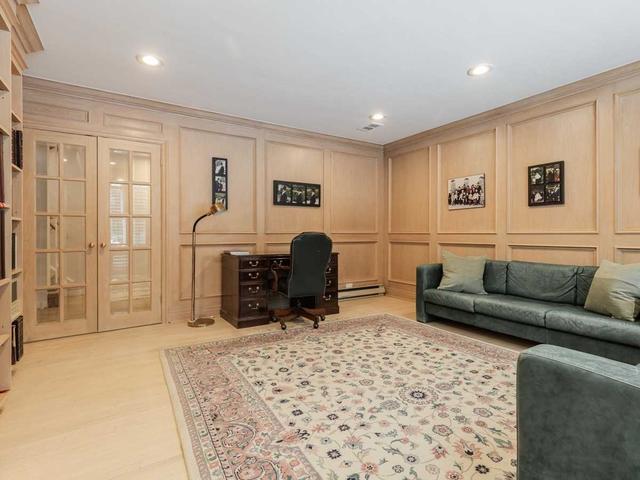 51 Palm Dr, House detached with 4 bedrooms, 3 bathrooms and 6 parking in Toronto ON | Image 11