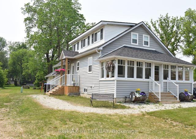 221 Cherry St, House detached with 3 bedrooms, 2 bathrooms and 7 parking in Clearview ON | Image 12